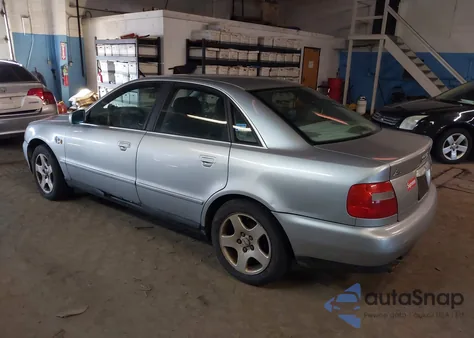 1998 Audi A4 2.8 from USA, damaged, VIN WAUED28D7WA256102